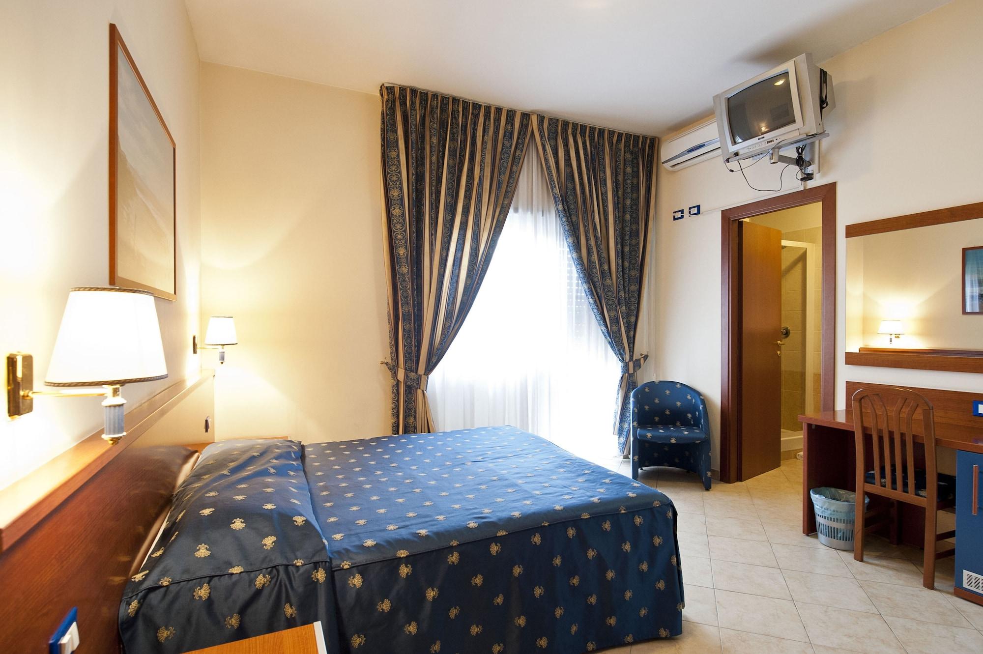 Hotel 4 Pini Roma Exterior foto
