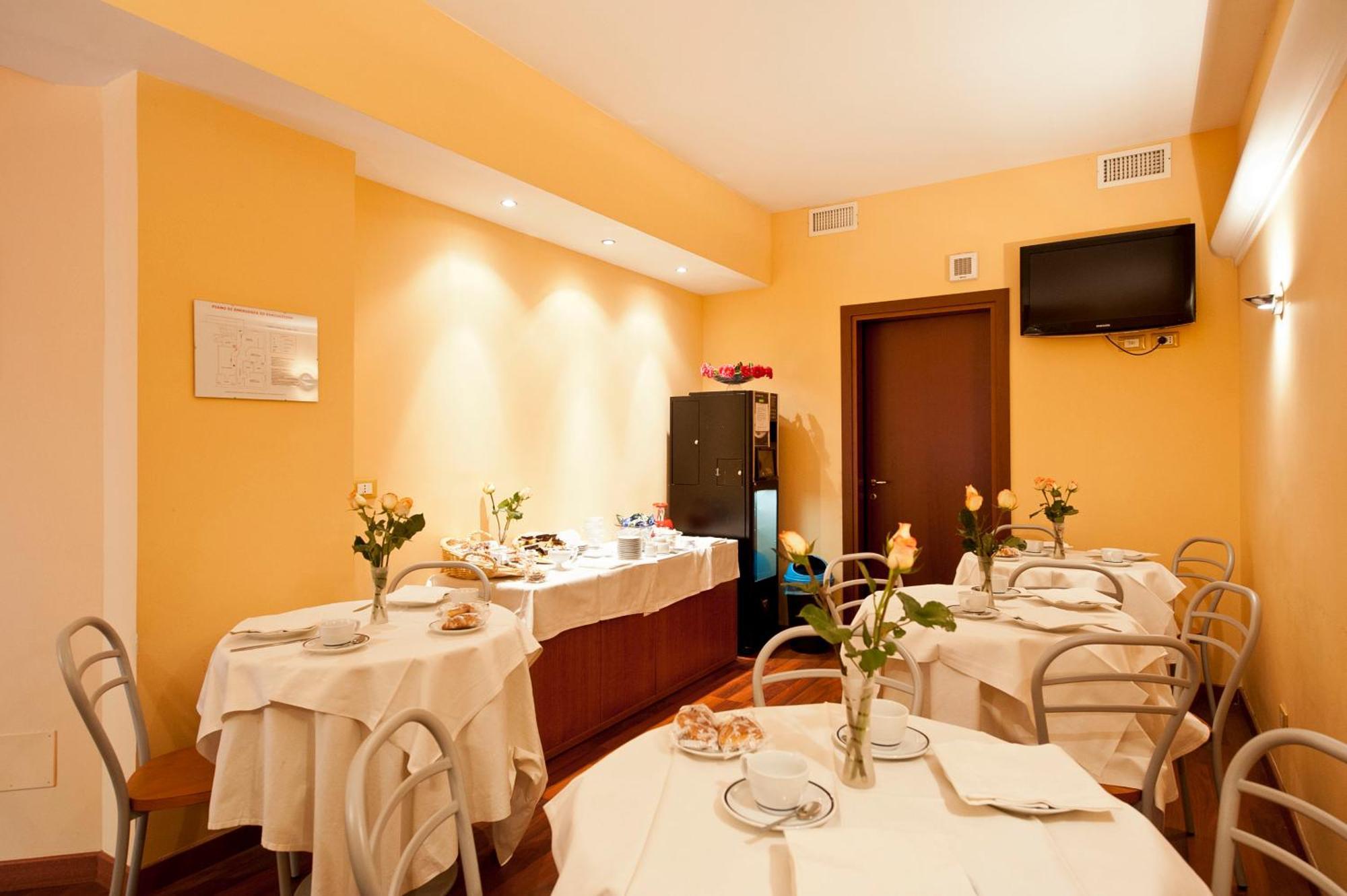 Hotel 4 Pini Roma Exterior foto