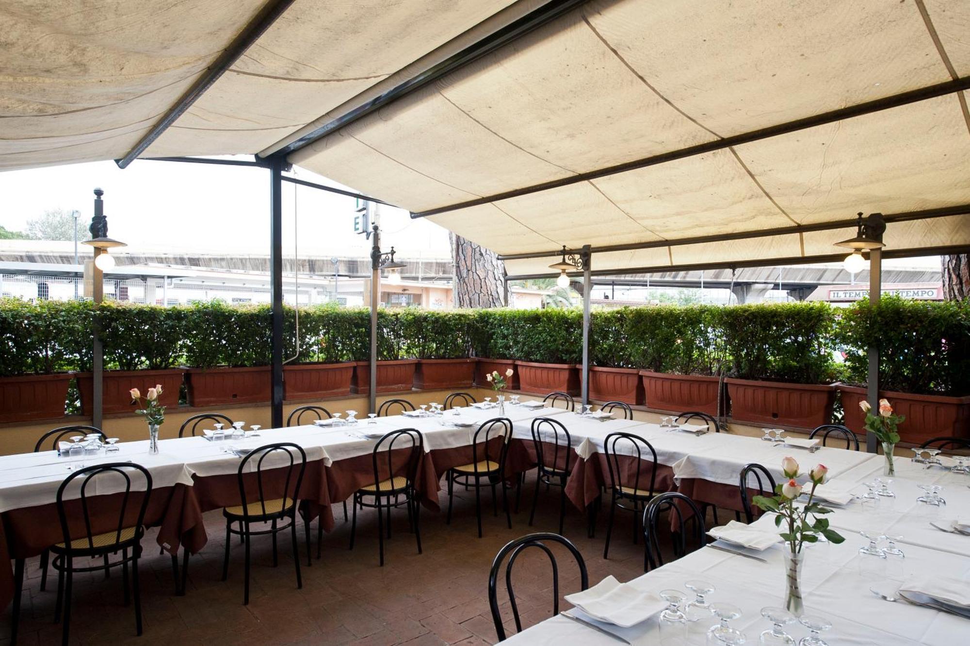 Hotel 4 Pini Roma Exterior foto